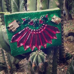 Green Clutch